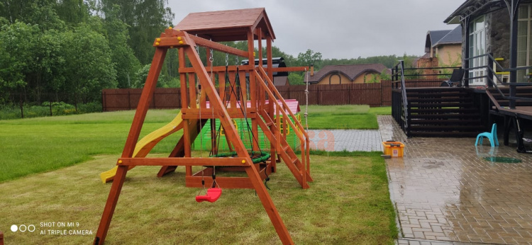 Wooden playground Hit 2