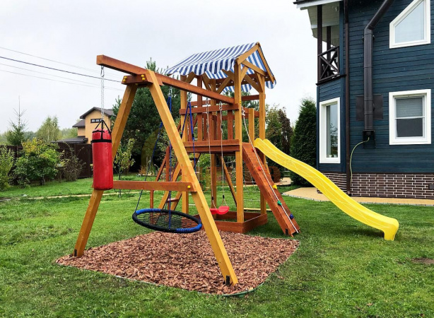 Wooden playground  4